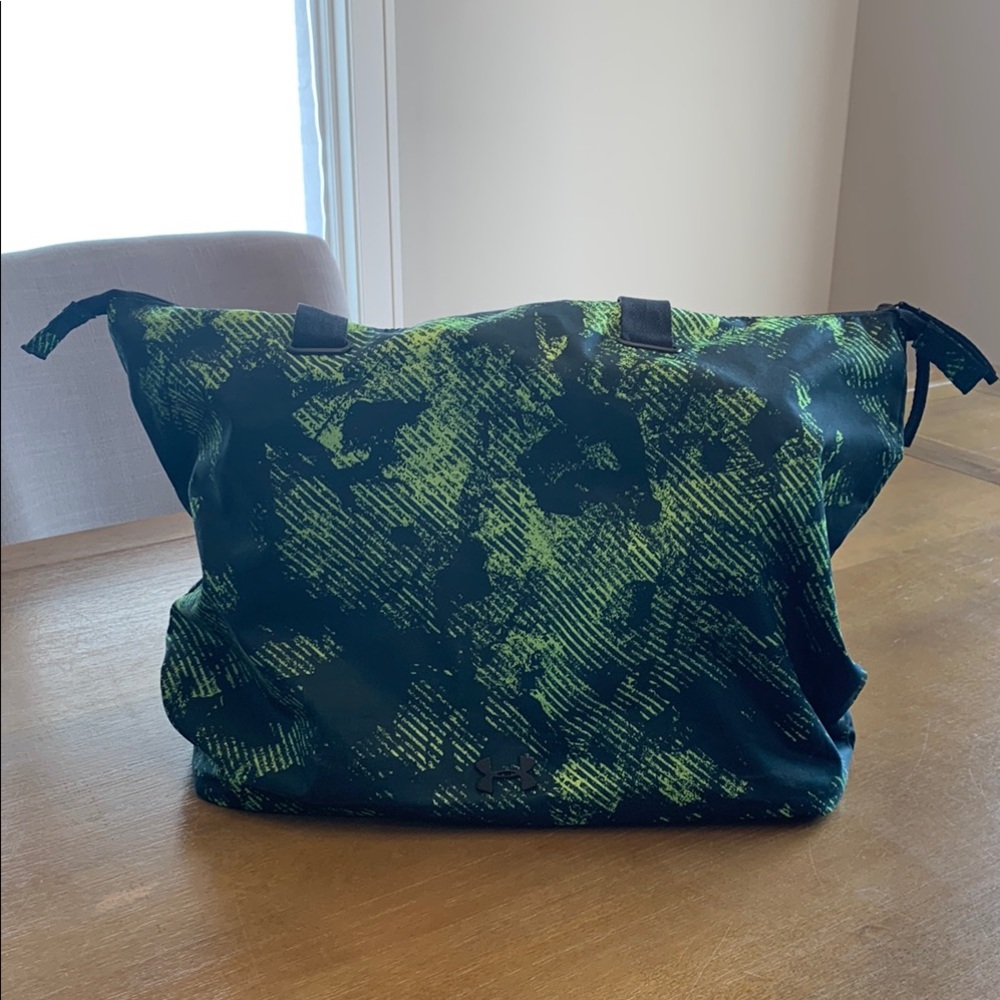 Stylish Black and Green Tote Bag